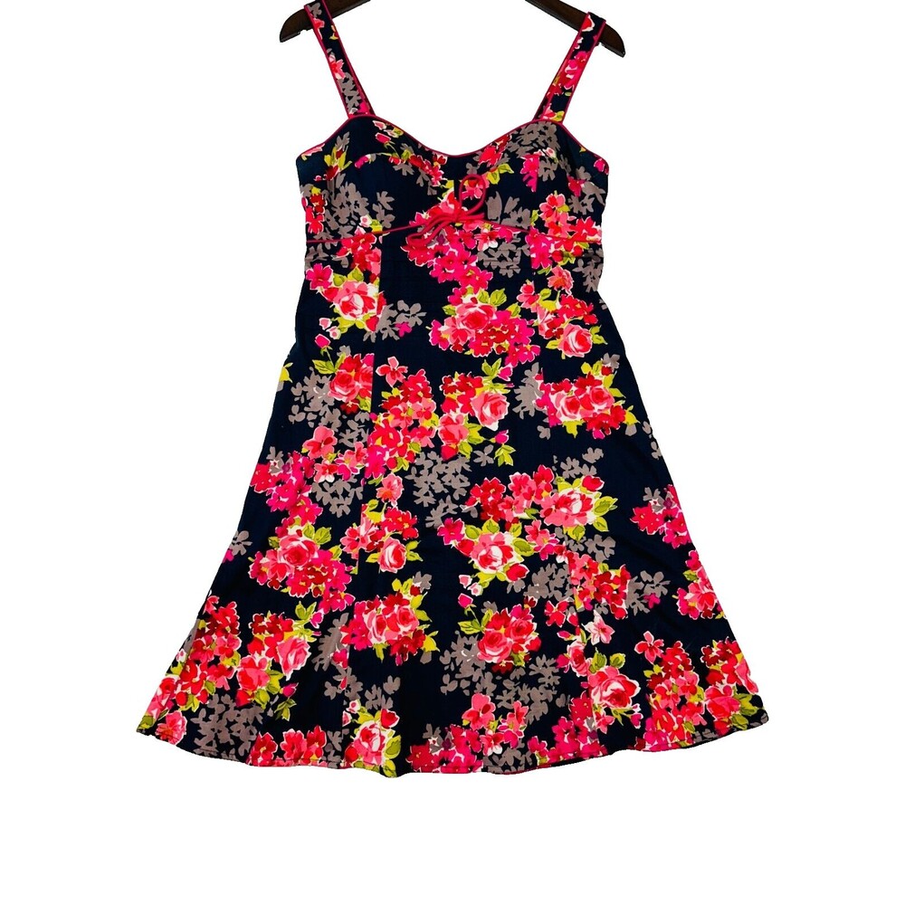 Vintage Babydoll Dress Sweetheart Neck Size 8 Rockabilly Floral‎ Smocked Y2K